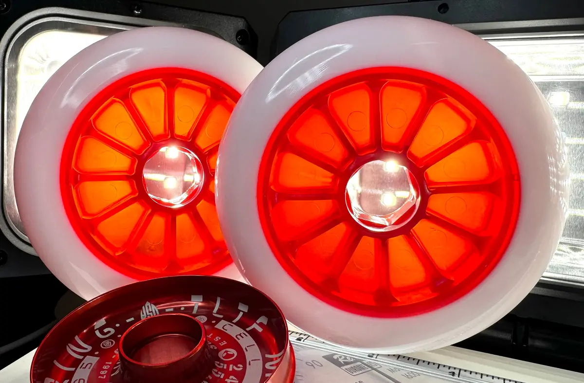 2.1 Indoor 110Mm Honey Badger Pro Q77 12-Spoke 1