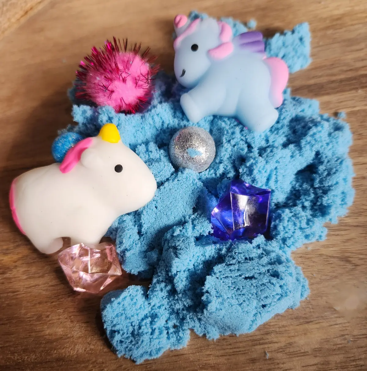 Unicorn Mini Bucket 1