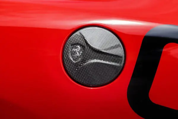 Capristo Ferrari 458 - Carbon Gas Cap (Matte) 2