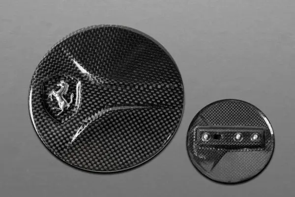 Capristo Ferrari 458 - Carbon Gas Cap 1