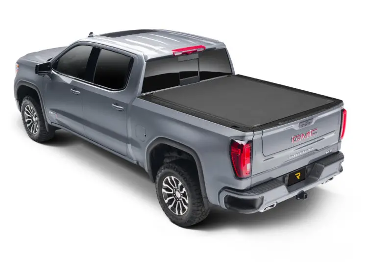 Bak 14-18 Chevy Silverado/Gm Sierra Revolver X4s 6.7Ft Bed Cover (2014 1500/15-19 1500/2500/3500) 1