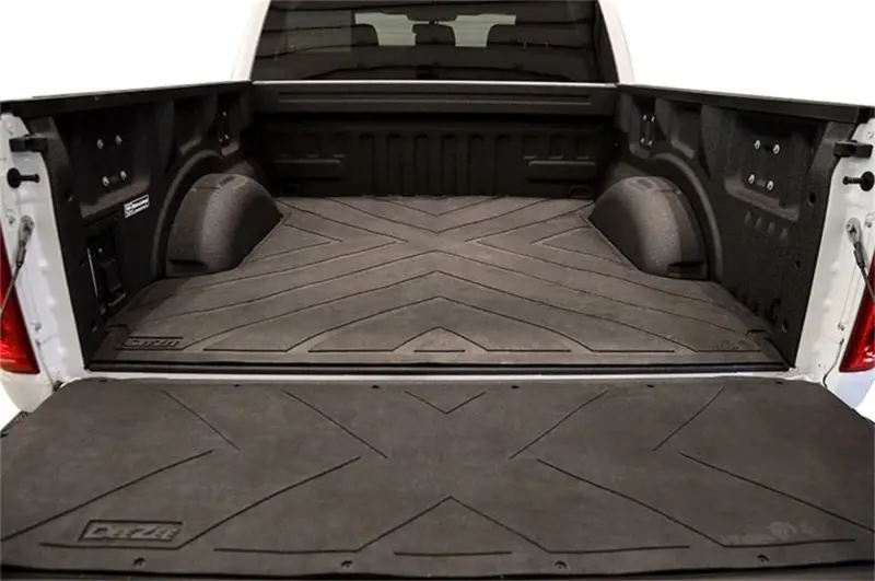 Dee Zee 19-23 Chevrolet Silverado Heavyweight Bed Mat - Custom Fit 6 1/2Ft Bed (X Pattern) 1