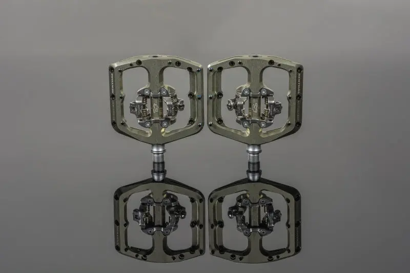 Renthal Cycle Revo-Dhc Pedal -  Alu Gold 1