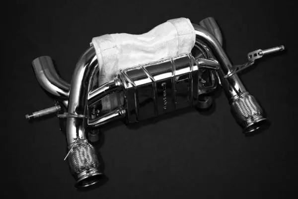 Capristo Lamborghini Huracan Evo/Sto – Valved X Pipe Exhaust (For Oem Tips) With Heat Protection 1