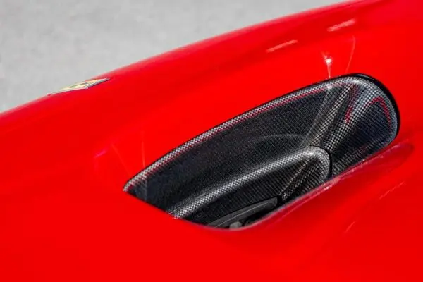 Capristo Ferrari F8 - Carbon Fiber Front Air Vents (2 Pieces) 1