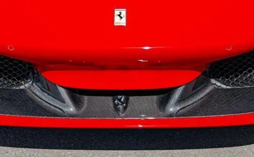 Capristo Ferrari F8 - Carbon Fiber Frontspoiler 1