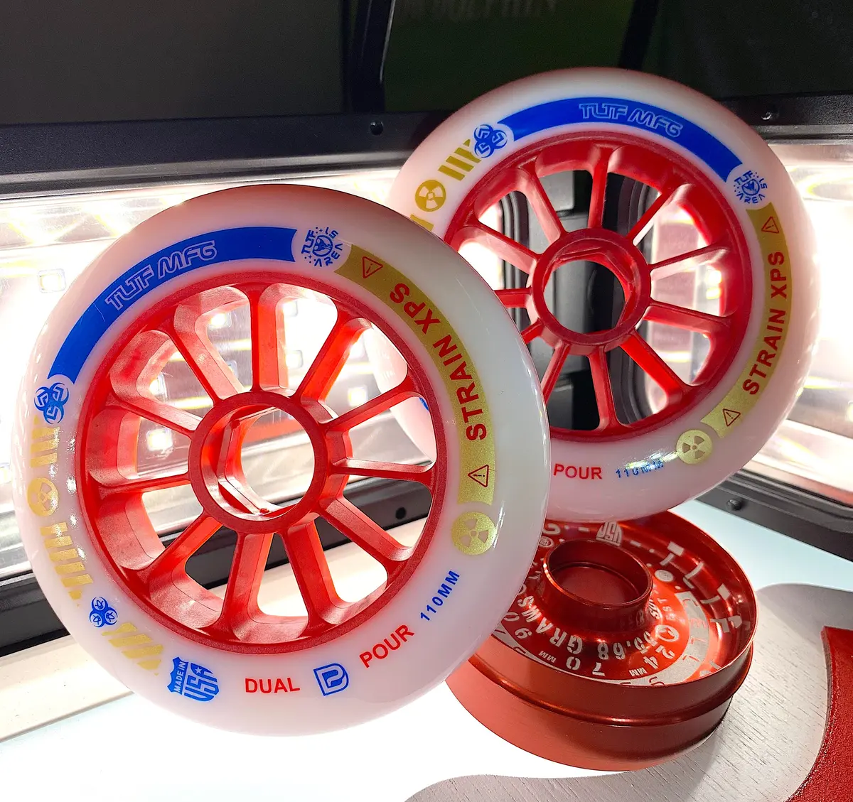 1.7 Strain Xps 3.75 Hard 110Mm Red T-72 Core 11-Spoke 1