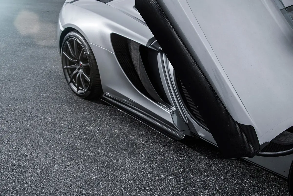 Vorsteiner V-Mc Aero Side Blades Carbon Fiber Pp 2X2 Glossy For Mclaren Mp4-12C Coupe & Spyder 1