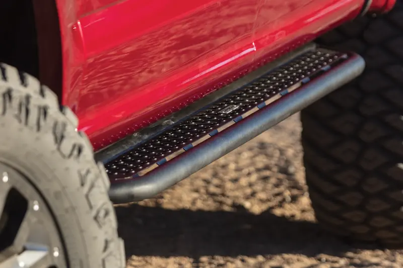 Go Rhino 15-20 Chevy Colorado Dominator Extreme D6 Sidesteps Complete Kit W/Sidestep + Brkts 1