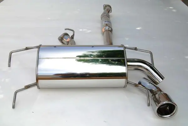 Invidia 08+ Wrx Hatch Q300 Single Rolled Ss Cat-Back Exhaust 1