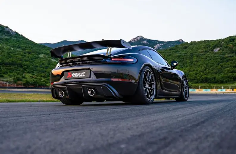 Akrapovic 2020+ Porsche Cayman Gt4 (718) Slip-On Line 1