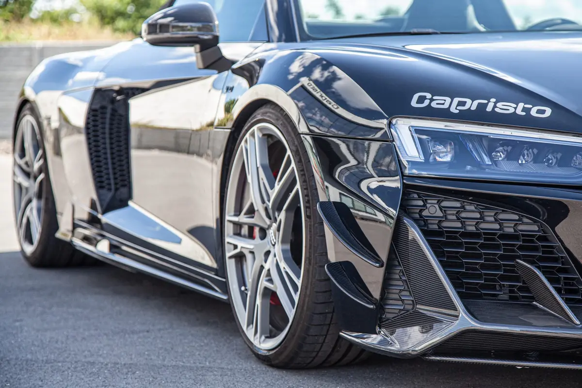 Capristo Audi R8 (Gen2) Facelift – Carbon Front Fins 1